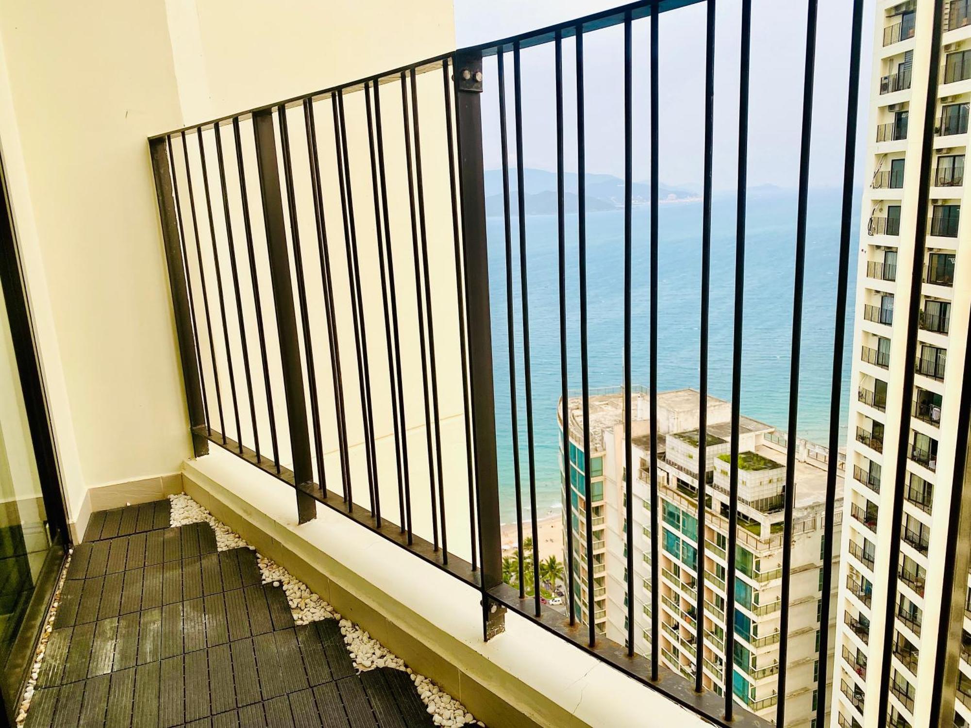 Can Ho Gold Coast O Nha Trang View Bien - Vivastay Dış mekan fotoğraf