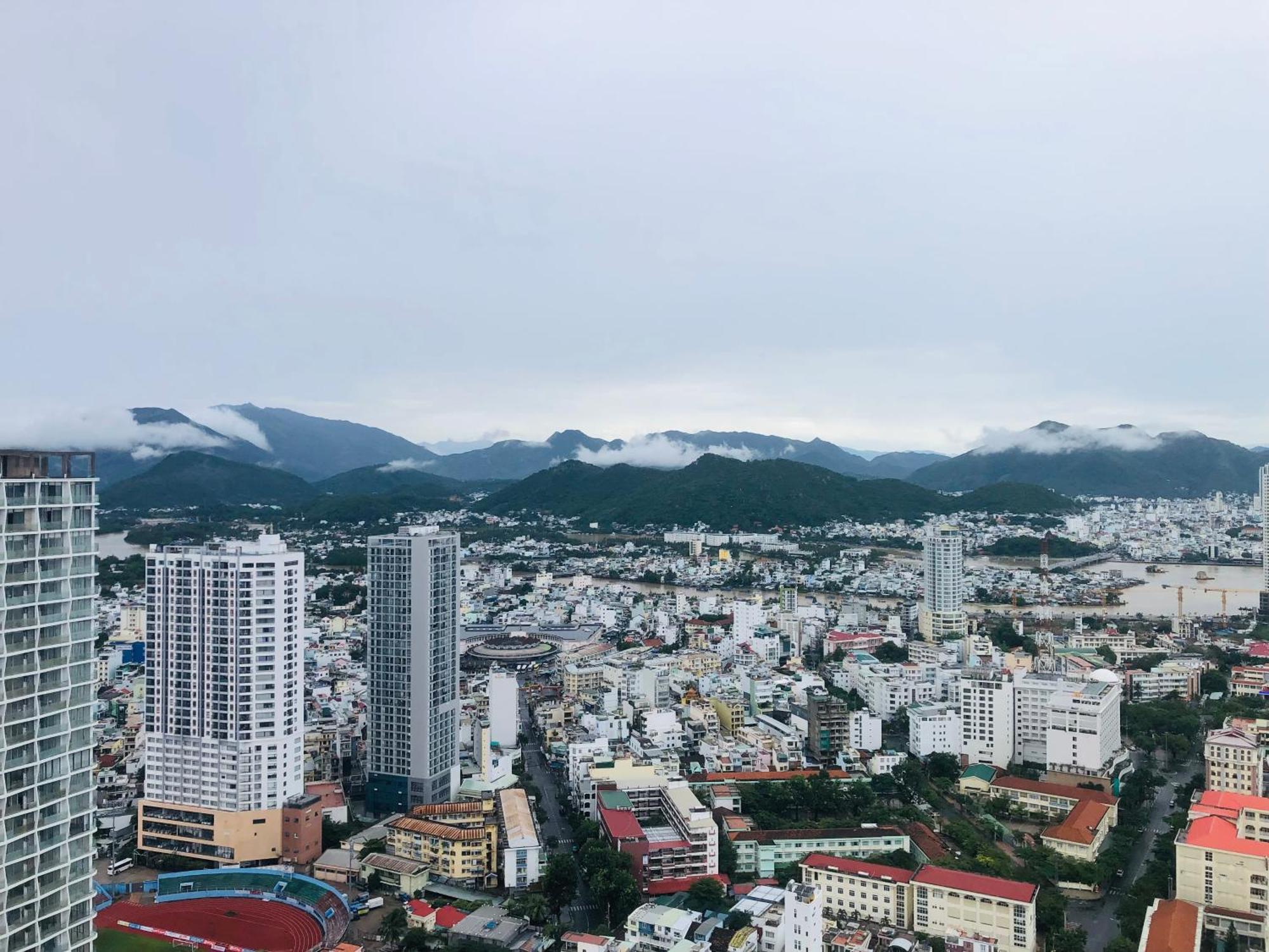Can Ho Gold Coast O Nha Trang View Bien - Vivastay Dış mekan fotoğraf